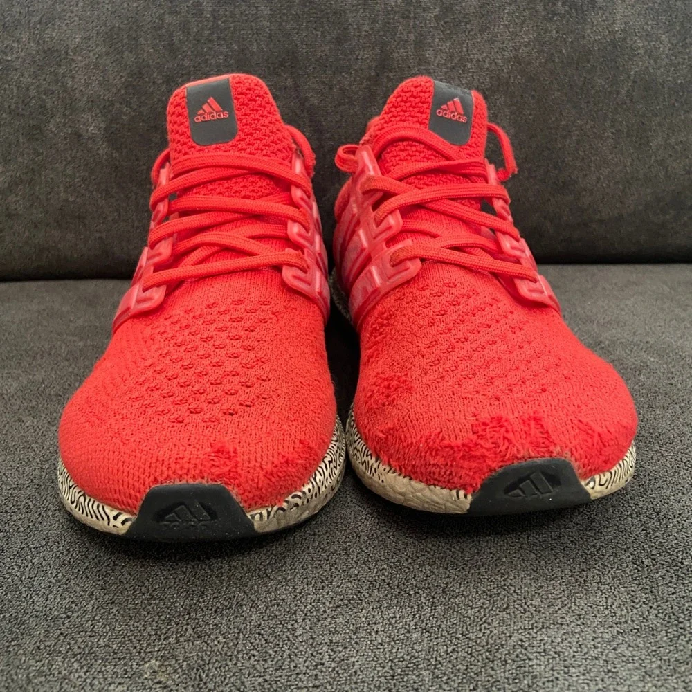 Adidas UltraBoost 1.0 Mens 7 Vivid Red Graphic Midsole Running Sneakers GV8712